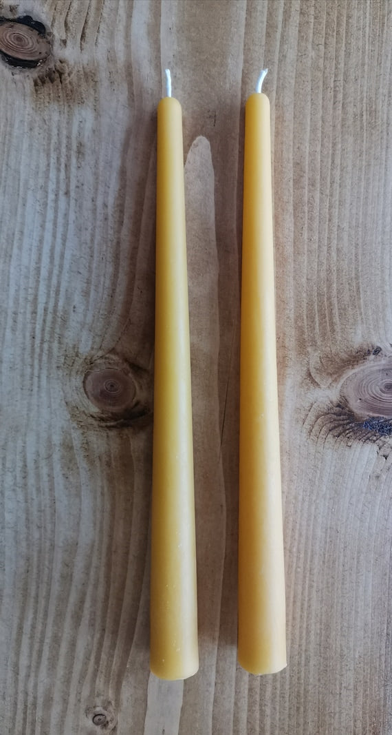 2× Dinner Taper Beeswax candles 25cmx2 cm