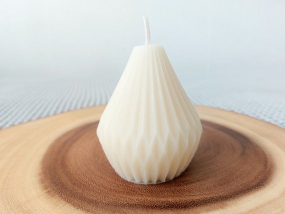 Beeswax Geometric Pear Drop candle