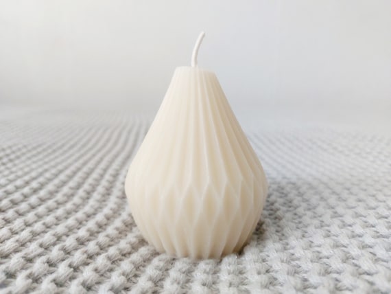 Beeswax Geometric Pear Drop candle
