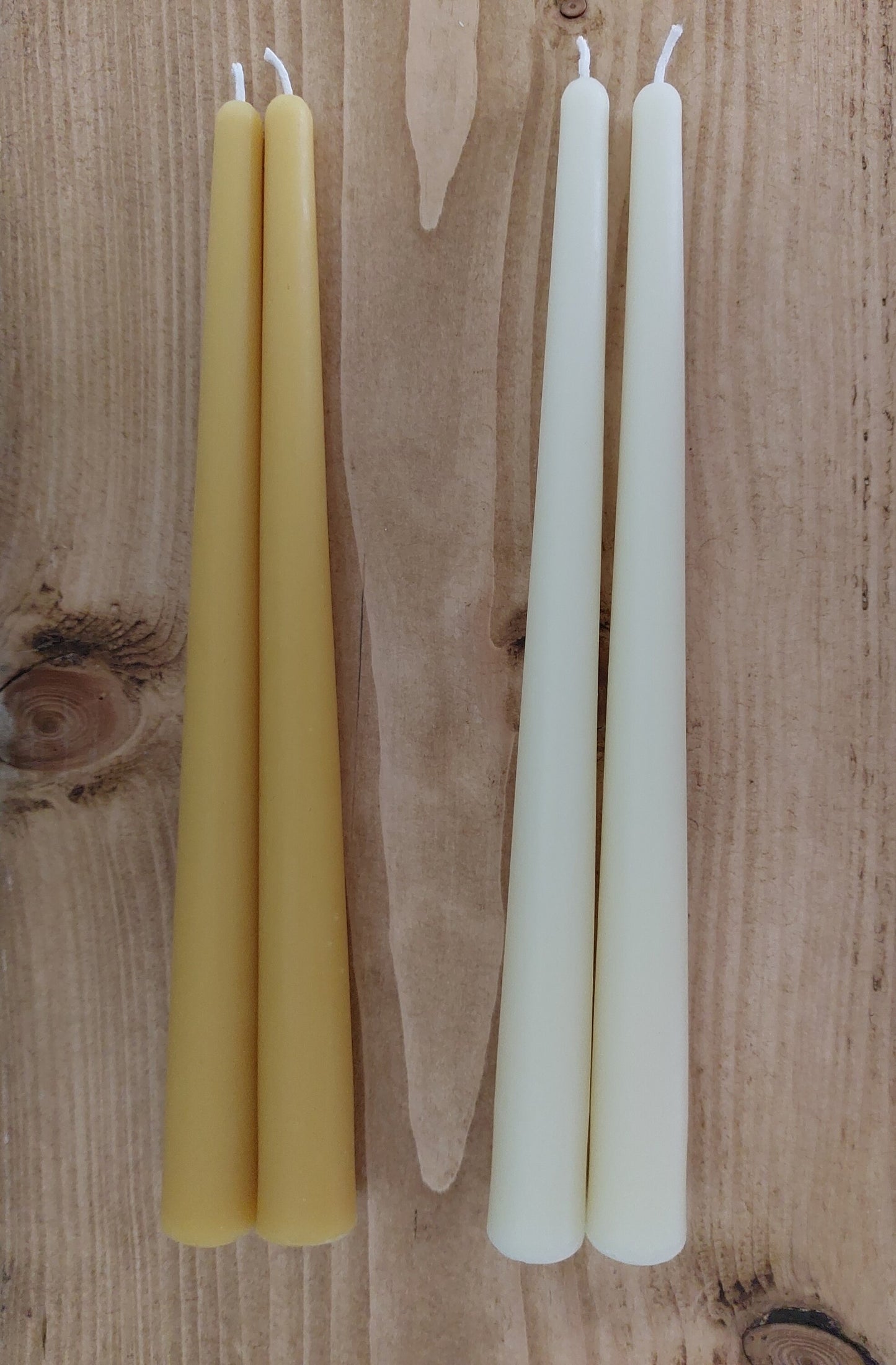 2× Dinner Taper Beeswax candles 25cmx2 cm