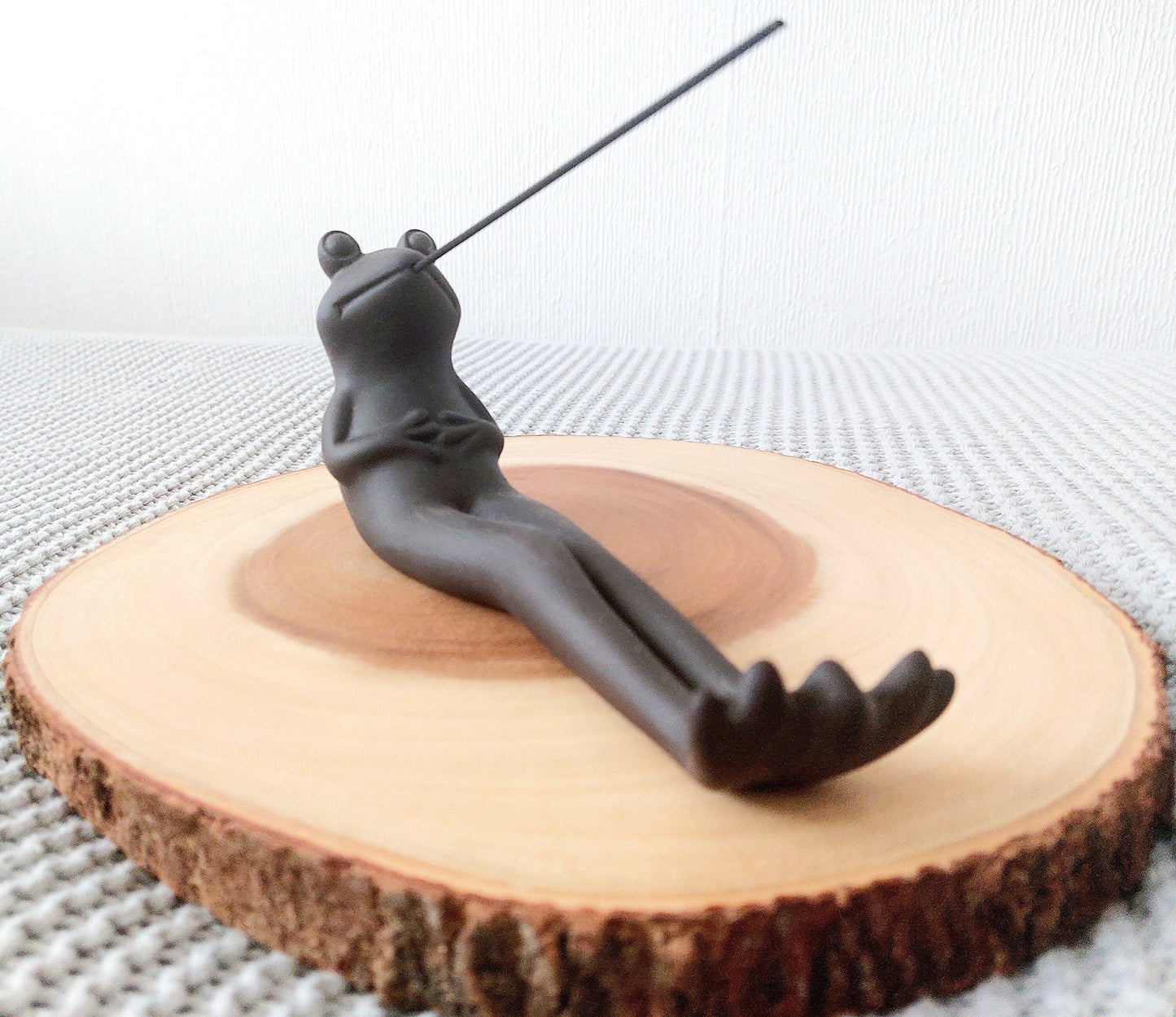 Relaxing Frog Incense Stick Burner / Holder