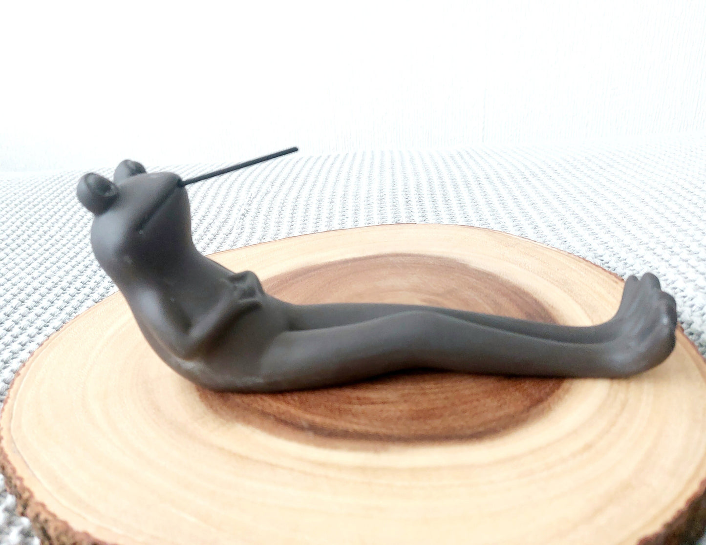 Relaxing Frog Incense Stick Burner / Holder