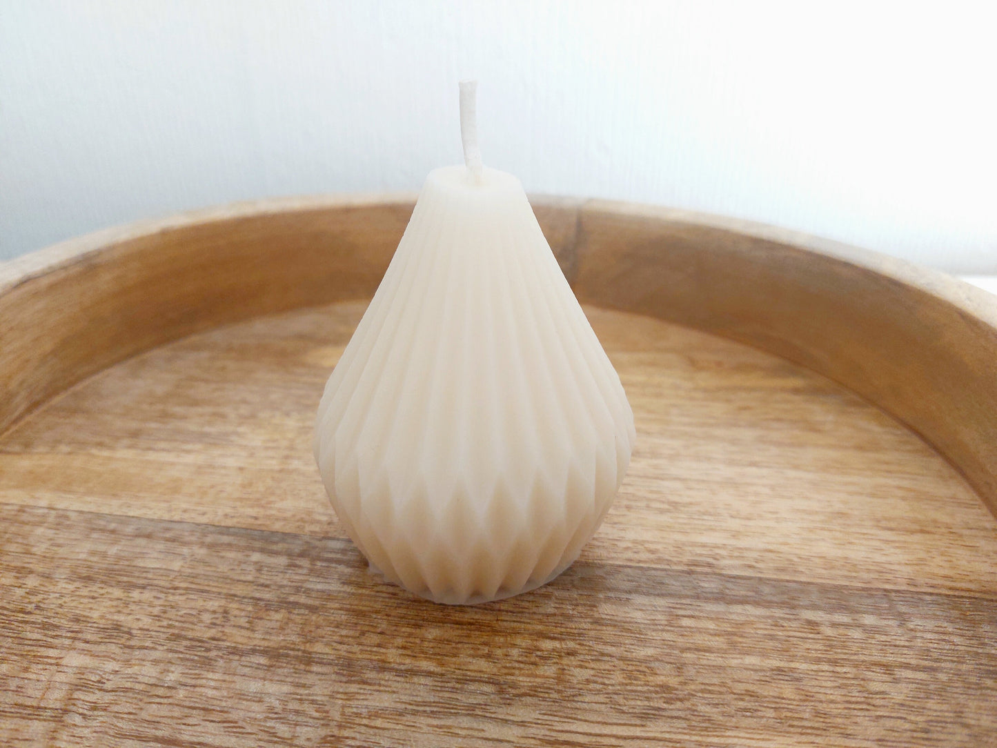 Beeswax Geometric Pear Drop candle