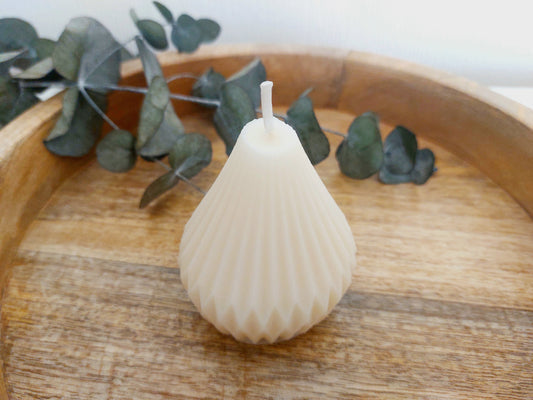 Beeswax Geometric Pear Drop candle